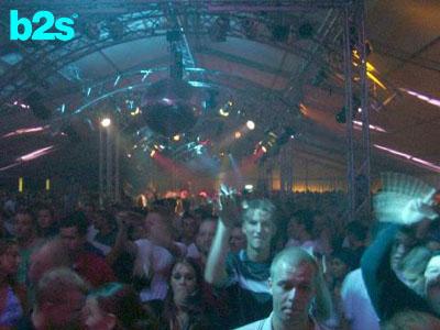 Decibel 2002