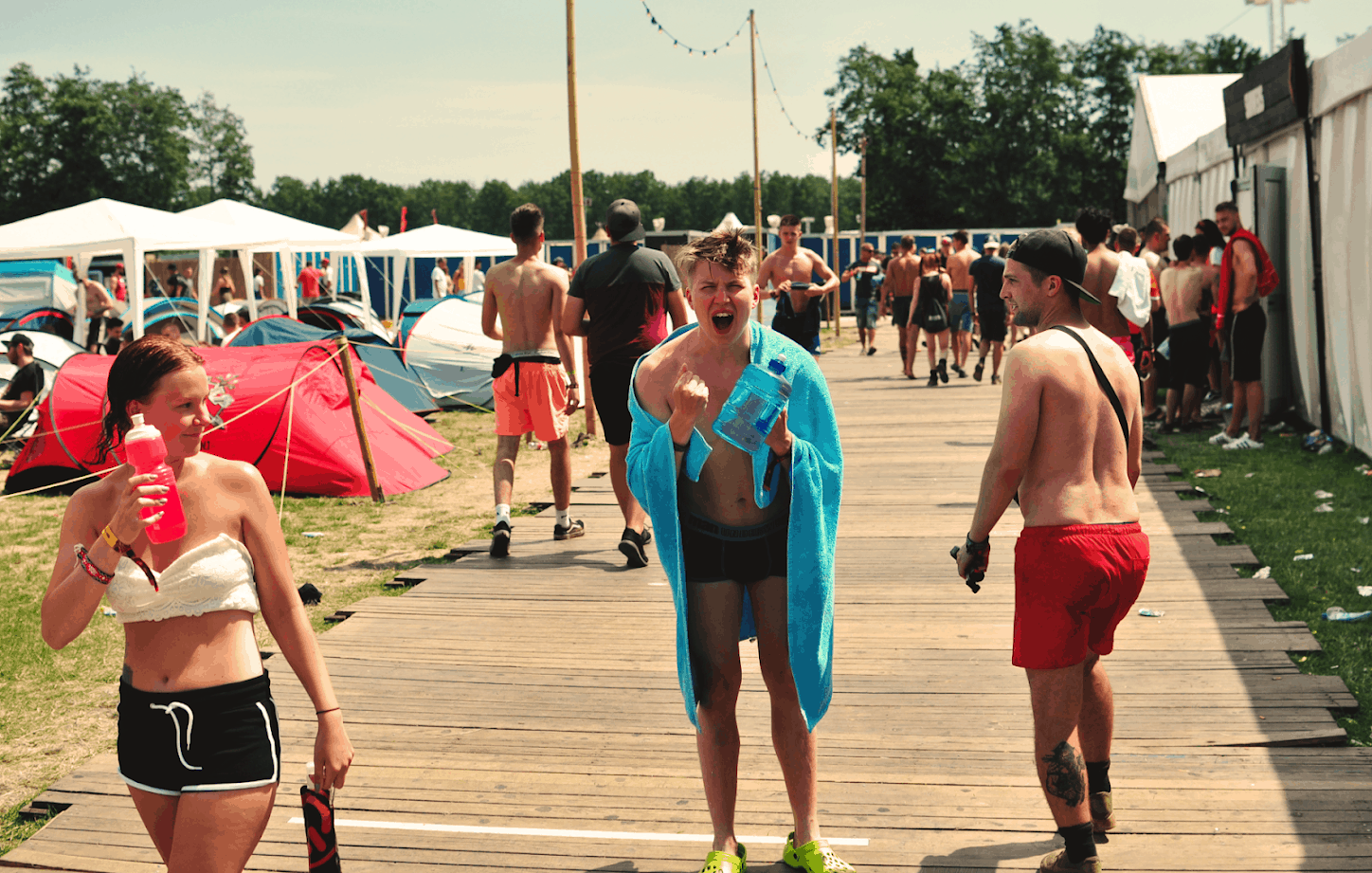Morgon på Defqon.1
