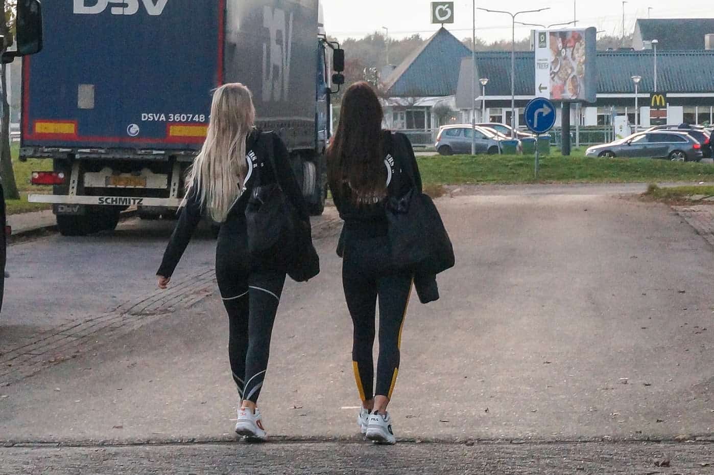 Byta kläder Qlimax